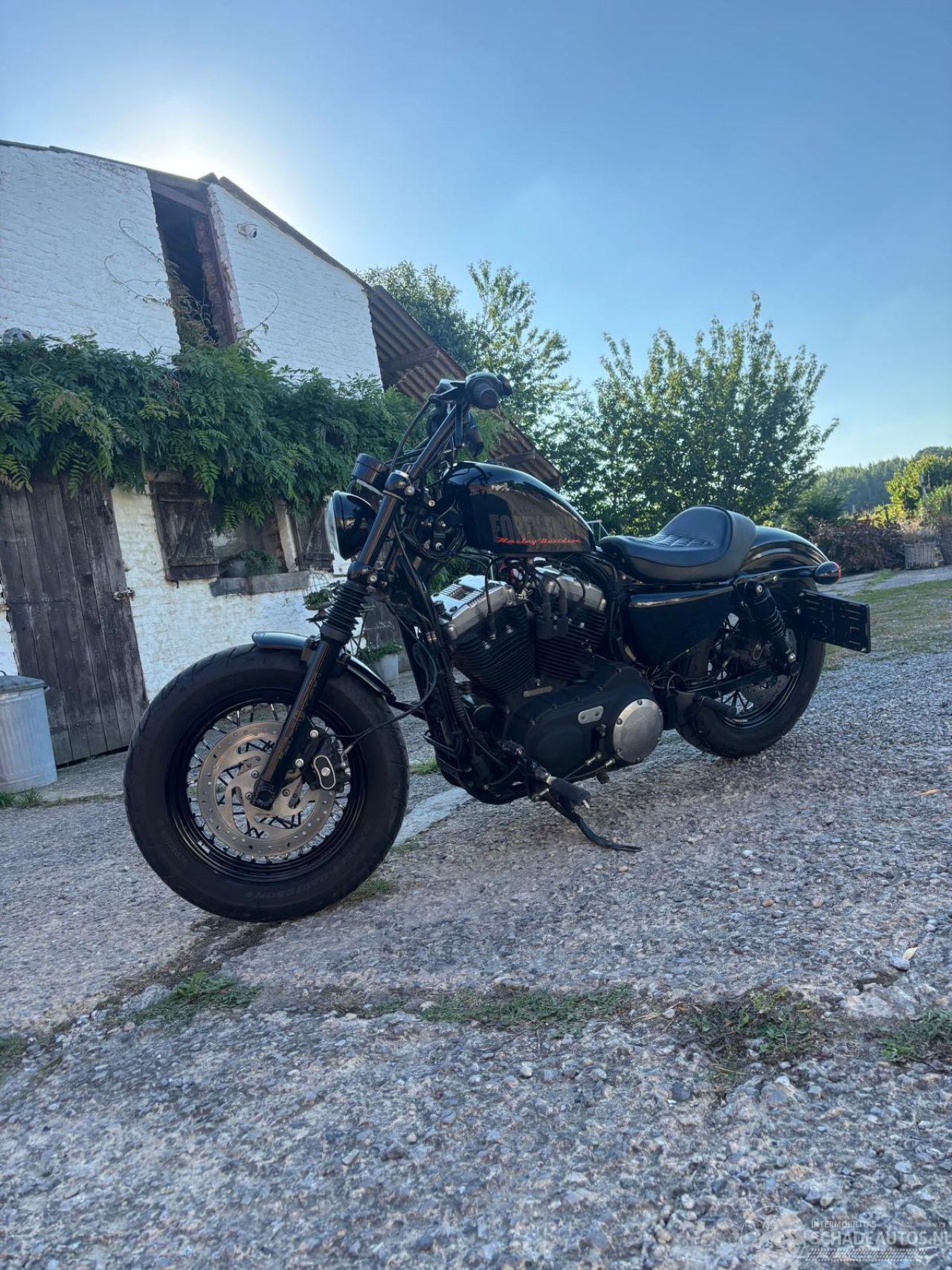 Harley-Davidson Sportster 1200 Forty eight