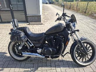 Suzuki VS 750 700 intruder picture 3