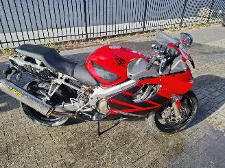 krockskadad bil motor Honda CBR 600  2007/1