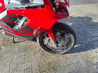Honda CBR 600  picture 15