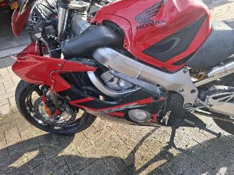 Honda CBR 600  picture 9