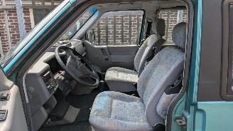 Volkswagen Westfalia   picture 9