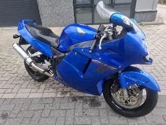 Schadeauto Honda CBR 1100 black bird 1999/1