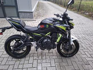 krockskadad bil motor Kawasaki Ninja 650  2020/1