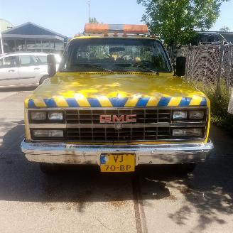 skadebil auto Chevrolet Silverado takelwagen 1990/7