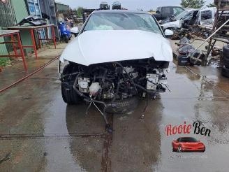 Uttjänta bilar auto Audi A3 A3 Sportback (8VA/8VF), Hatchback 5-drs, 2012 / 2020 1.6 TDI Ultra 16V 2016/10
