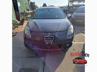 Uttjänta bilar auto Alfa Romeo Giulietta Giulietta (940), Hatchback, 2010 / 2020 1.4 TB 16V MultiAir 2010/6