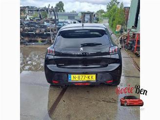 Uttjänta bilar auto Peugeot 208 208 II (UB/UH/UP), Hatchback 5-drs, 2019 1.2 Vti 12V PureTech 100 2021/11