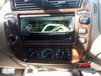 Ford USA Explorer Explorer (UN105/150), SUV, 1994 / 2002 4.0 V-6 4x4 picture 14