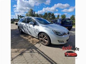Opel Astra Astra J Sports Tourer (PD8/PE8/PF8), Combi, 2010 / 2015 1.4 Turbo 16V picture 8