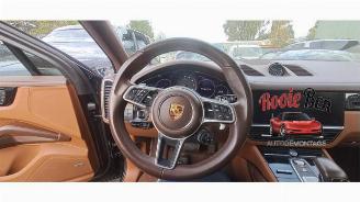 Porsche Cayenne Cayenne III (9YA), SUV, 2017 3.0 V6 Turbo 24V E-Hybrid picture 2