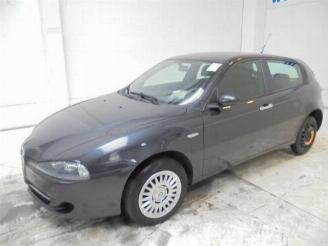 Alfa Romeo 147 1.9 D IMPRESSION picture 3