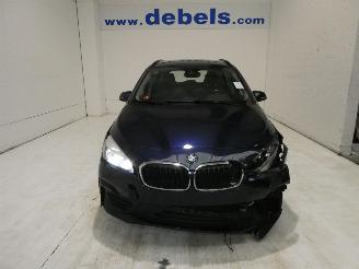 damaged passenger cars BMW 2-serie 2.0 D 2019/12
