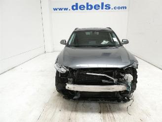 damaged Audi Q3 2.0 D