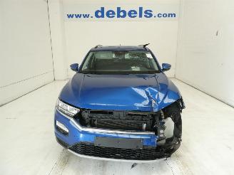 krockskadad bil auto Volkswagen T-Roc  2021/6