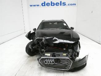 krockskadad bil auto Audi A3 DESIGN 2020/6