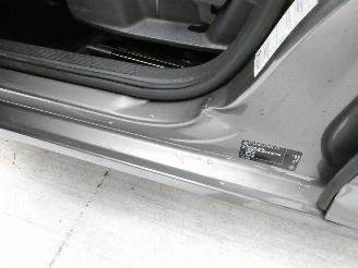 Volkswagen Golf 1.6 DVARIANT TRENDLI picture 5