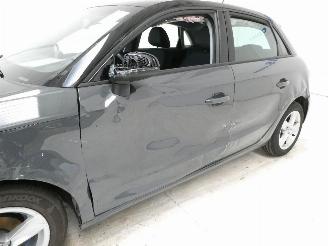 Audi A1 1.0 picture 5