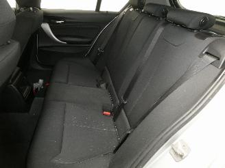 BMW 1-serie I picture 17