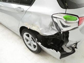 BMW 1-serie I picture 6
