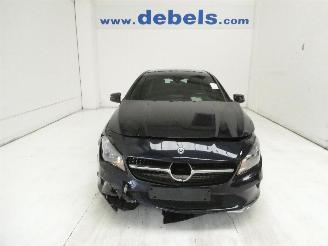 krockskadad bil auto Mercedes Cla-klasse 2.2 D 2018/10