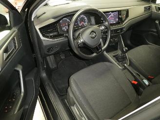 Volkswagen Polo 2.2D MFORTLINE picture 12