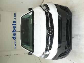 krockskadad bil bedrijf Opel Vivaro 1.5D C EDITION 2021/2