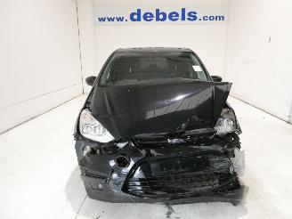 krockskadad bil auto Ford S-Max 1.6D TREND 2014/3