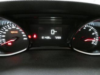 Peugeot 308 II STYLE picture 14
