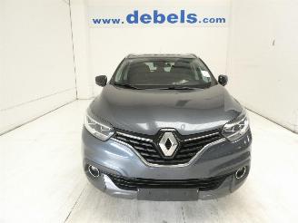 damaged passenger cars Renault Kadjar 1.2 BOSE EDITION 2018/1