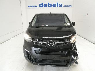 skadebil bedrijf Opel Vivaro 2.2D C 2024/4