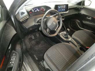 Peugeot 208 II LIKE picture 15