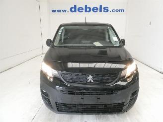 krockskadad bil bedrijf Peugeot Partner 1.5 D PREMIUM 2021/7