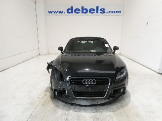 krockskadad bil auto Audi TT 2.0D ROADSTER QUARO 2015/2