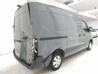 Nissan Interstar 2.0D  TEKNA picture 8
