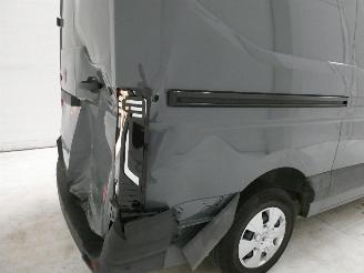 Nissan Interstar 2.0D  TEKNA picture 9