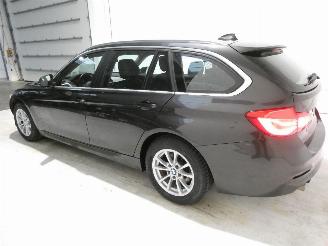 BMW 3-serie 2.0D TOURING picture 4