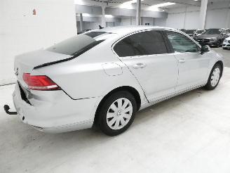 Volkswagen Passat 1.6D OMFORTLINE picture 9