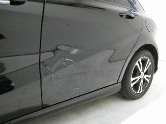 Mercedes A-klasse 1.6 picture 5