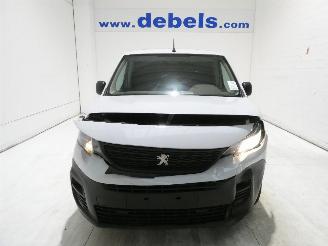 skadebil bedrijf Peugeot Partner 1.5D  PREMIUM 2023/4