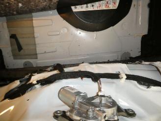 Renault Clio IV GRANDTOUR LIMITED picture 19