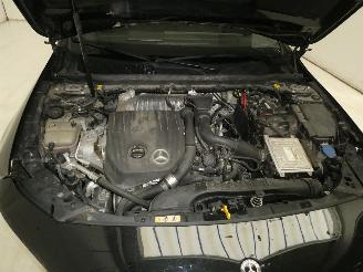 Mercedes Cla-klasse 200 picture 17