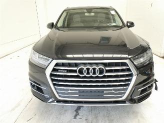 Audi Q7 3.0D picture 2