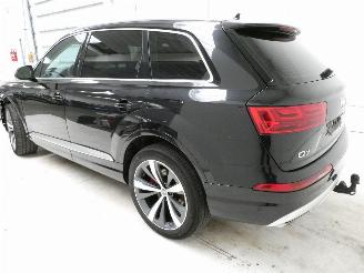 Audi Q7 3.0D picture 5