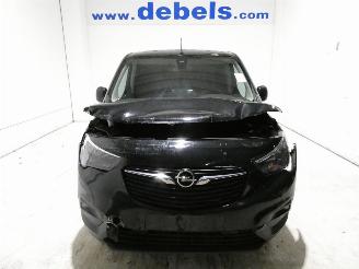 krockskadad bil bedrijf Opel Combo 1.5D E CARGO 2021/1