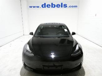 Unfallwagen Tesla Model 3  2021/6