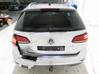 Volkswagen Golf 1.6D VARIANT COMFORT picture 7