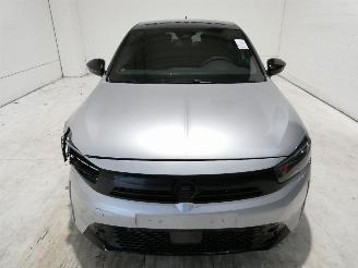 Opel Corsa GS 1.2 TURBO picture 2