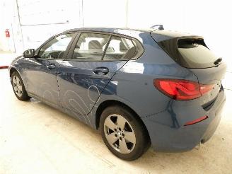 BMW 1-serie 1.5D  D picture 4
