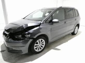 Volkswagen Touran 1.6D COMFORTLINE picture 3